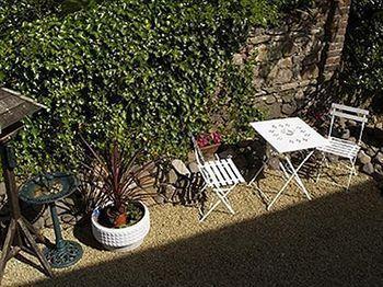 No. 62 Bed & Breakfast Largs Exterior photo